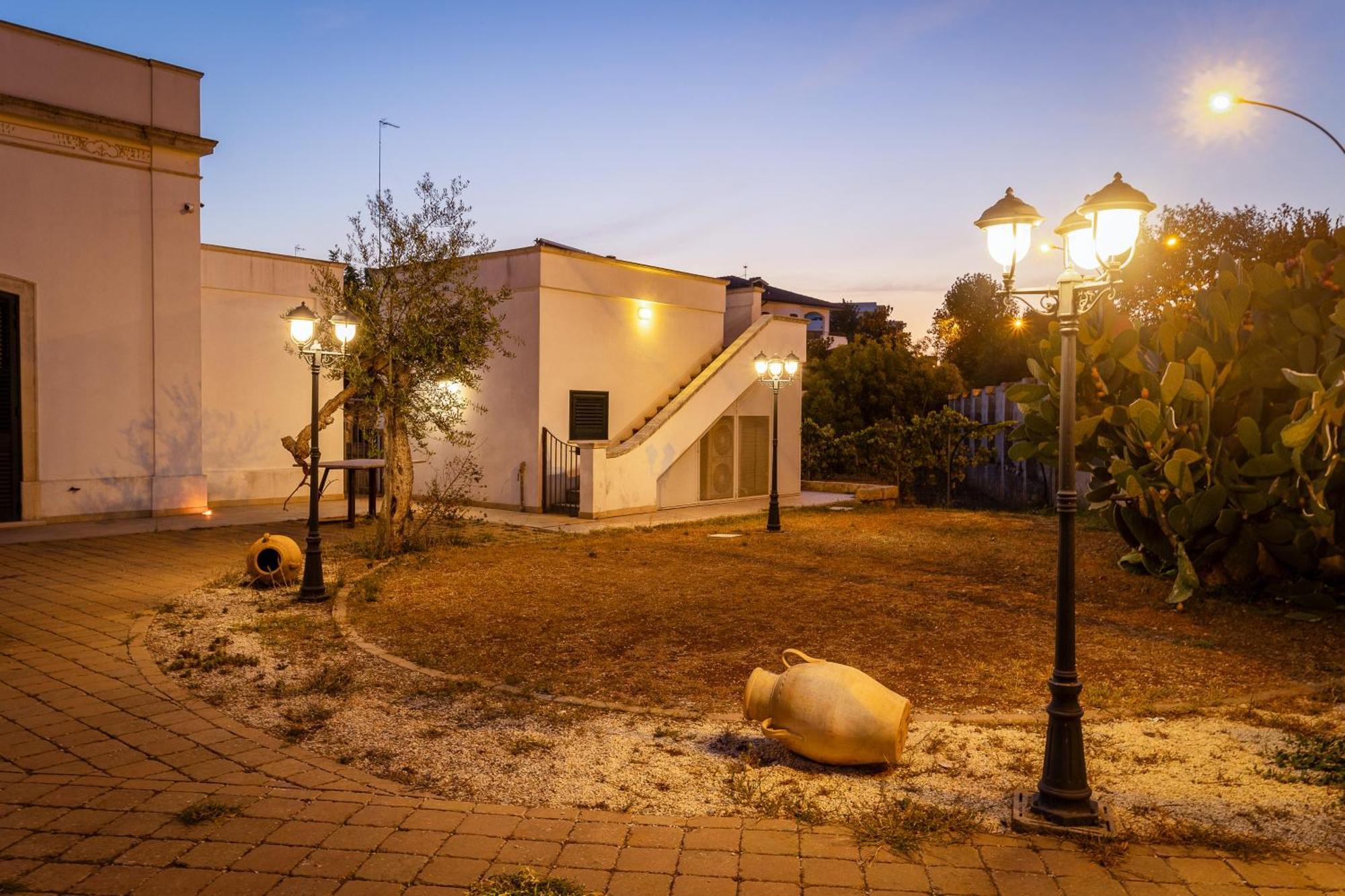 Affittacamere Giardino Delle Zie-Vicino Ospedale Cardinale Panico Tricase Exterior foto